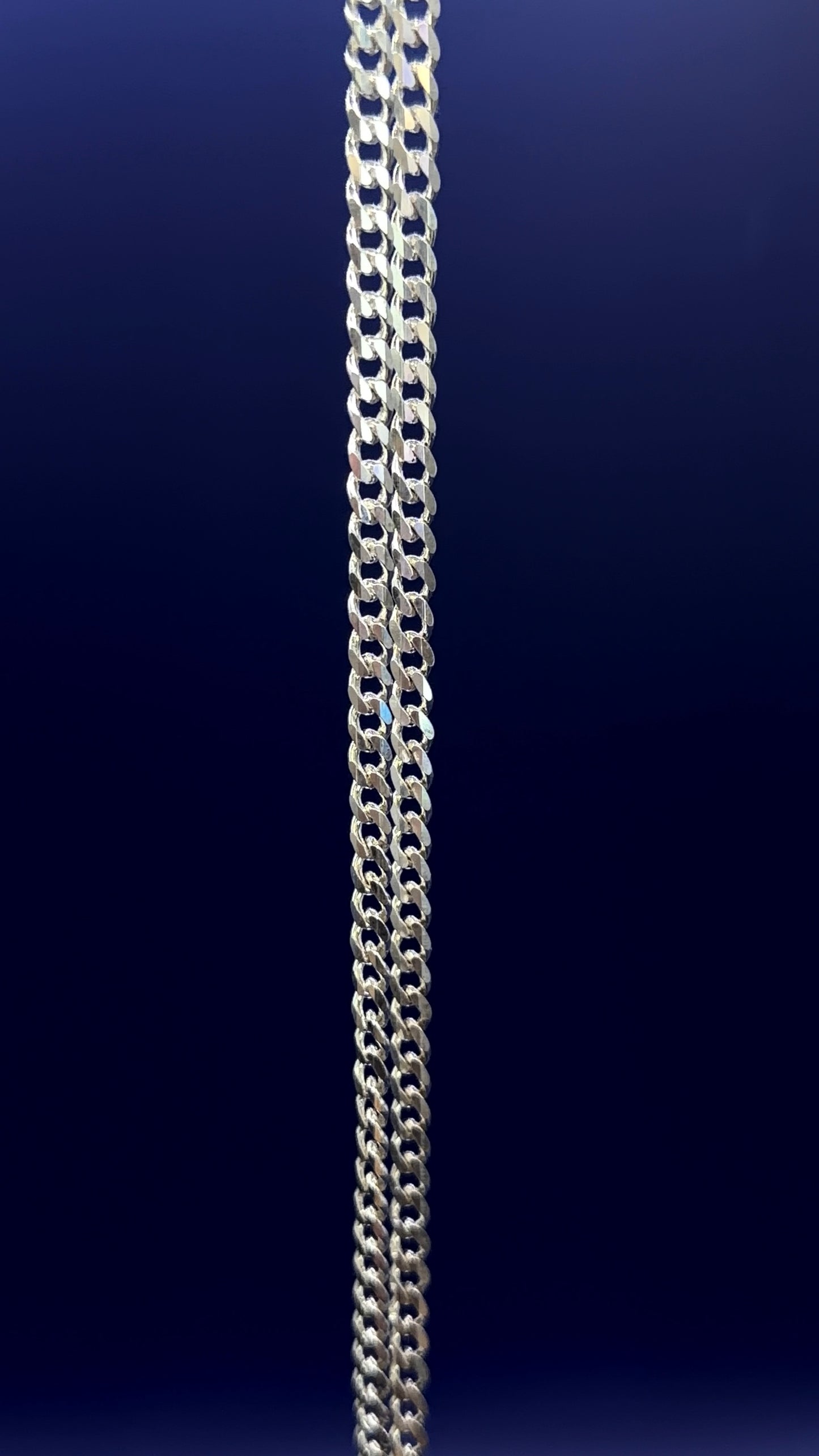 Cadena de Plata .925 / Barbada 4mm