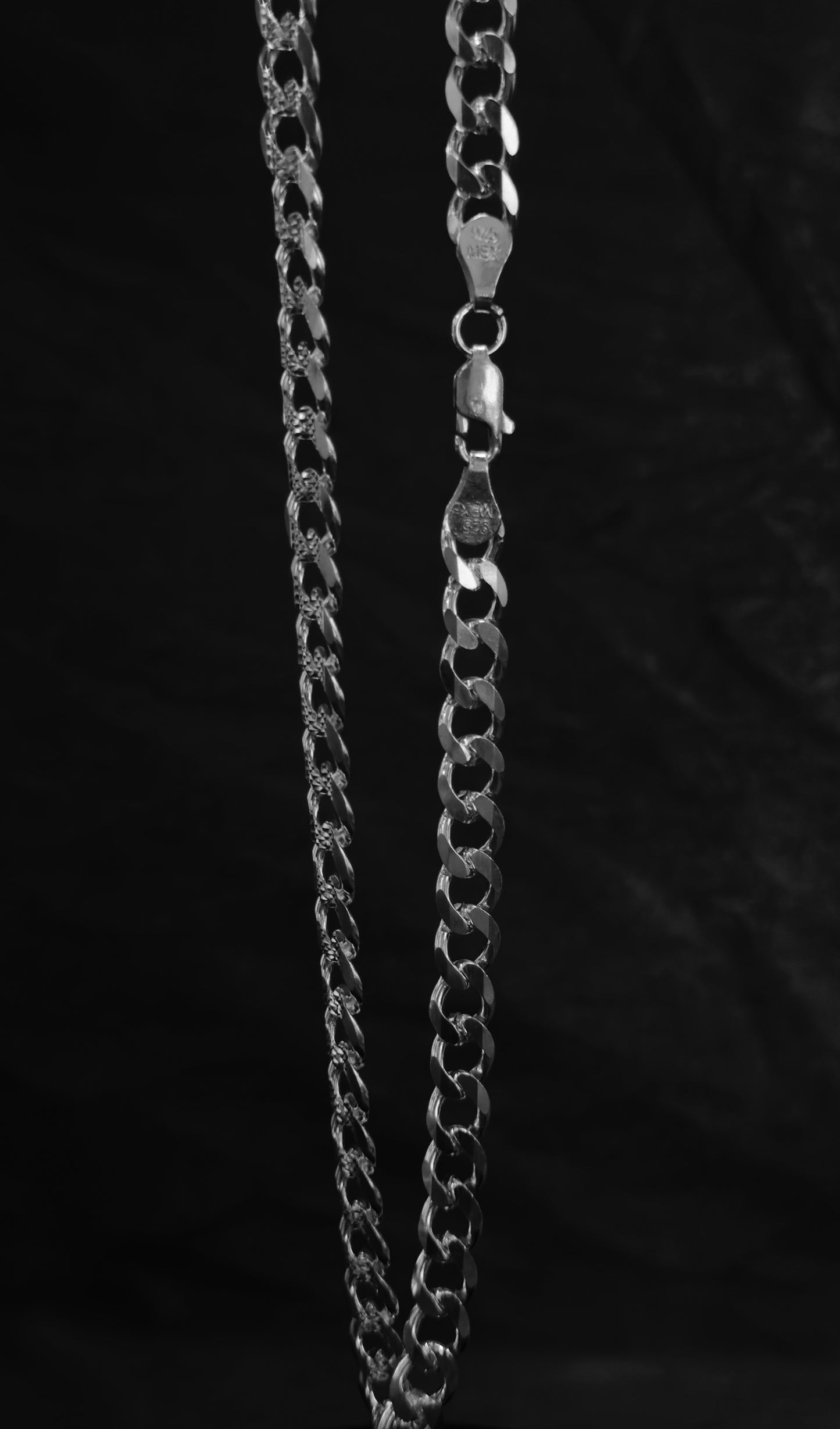 Cadena de Plata .925 / Barbada Esgrafiada Doble Vista 8 mm